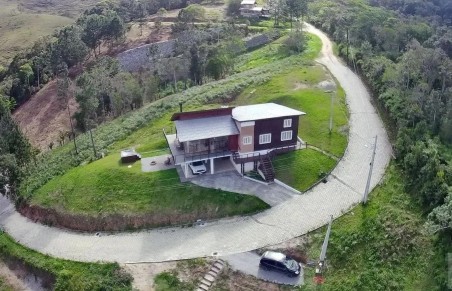 Casa 3 Dormitórios, sendo 1 Suíte - Foto 2